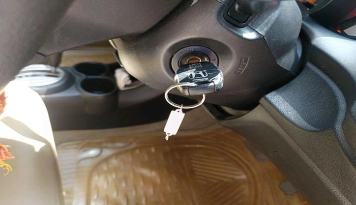 2014 Honda Brio VX AT, Petrol, Automatic, 40,383 km, interior