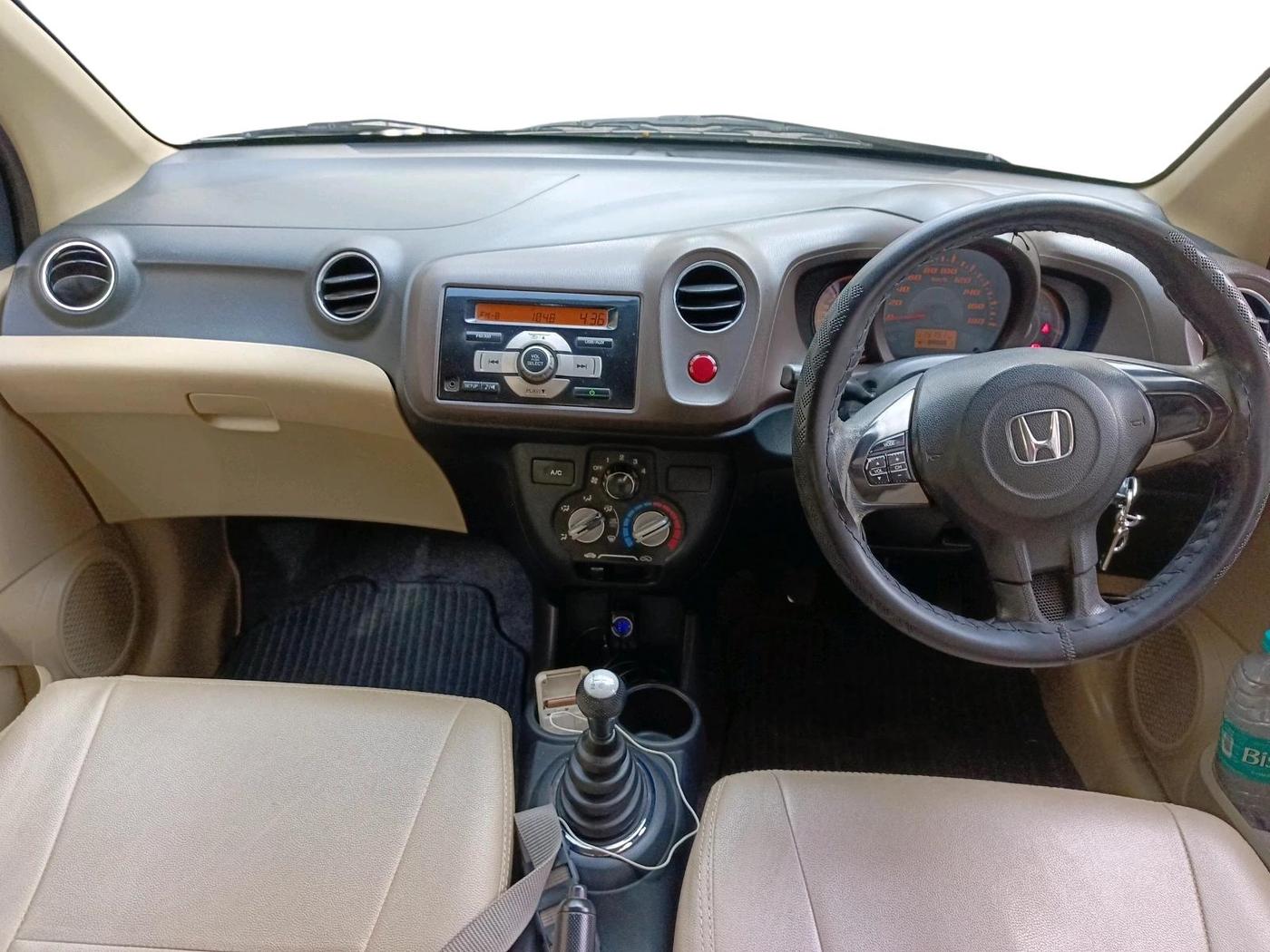 2014 Honda Amaze 1.2L I-VTEC S, Petrol, Manual, 79,794 km, interior