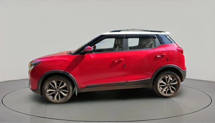 2021 Mahindra XUV300 W8 (O) 1.2 PETROL AMT DUAL TONE, Petrol, Automatic, 19,500 km, exterior
