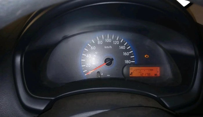 2017 Datsun Go Plus T, Petrol, Manual, 12,178 km, interior