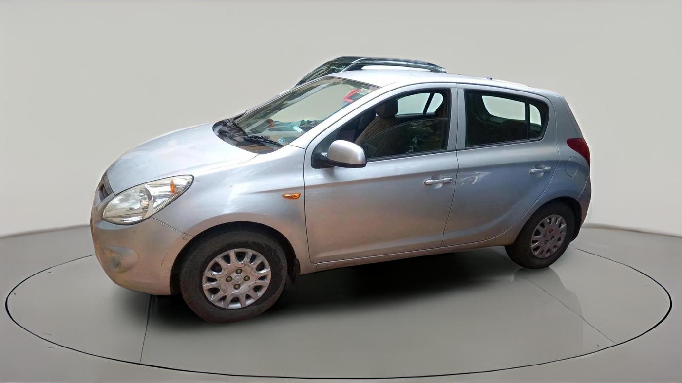2011 Hyundai i20 MAGNA 1.2, CNG, Manual, 1,08,319 km, exterior