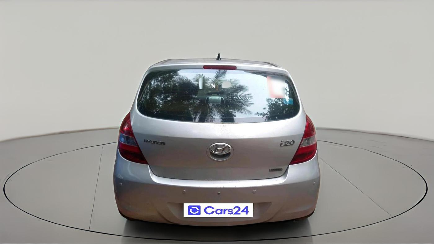 2011 Hyundai i20 MAGNA 1.2, CNG, Manual, 1,08,319 km, exterior
