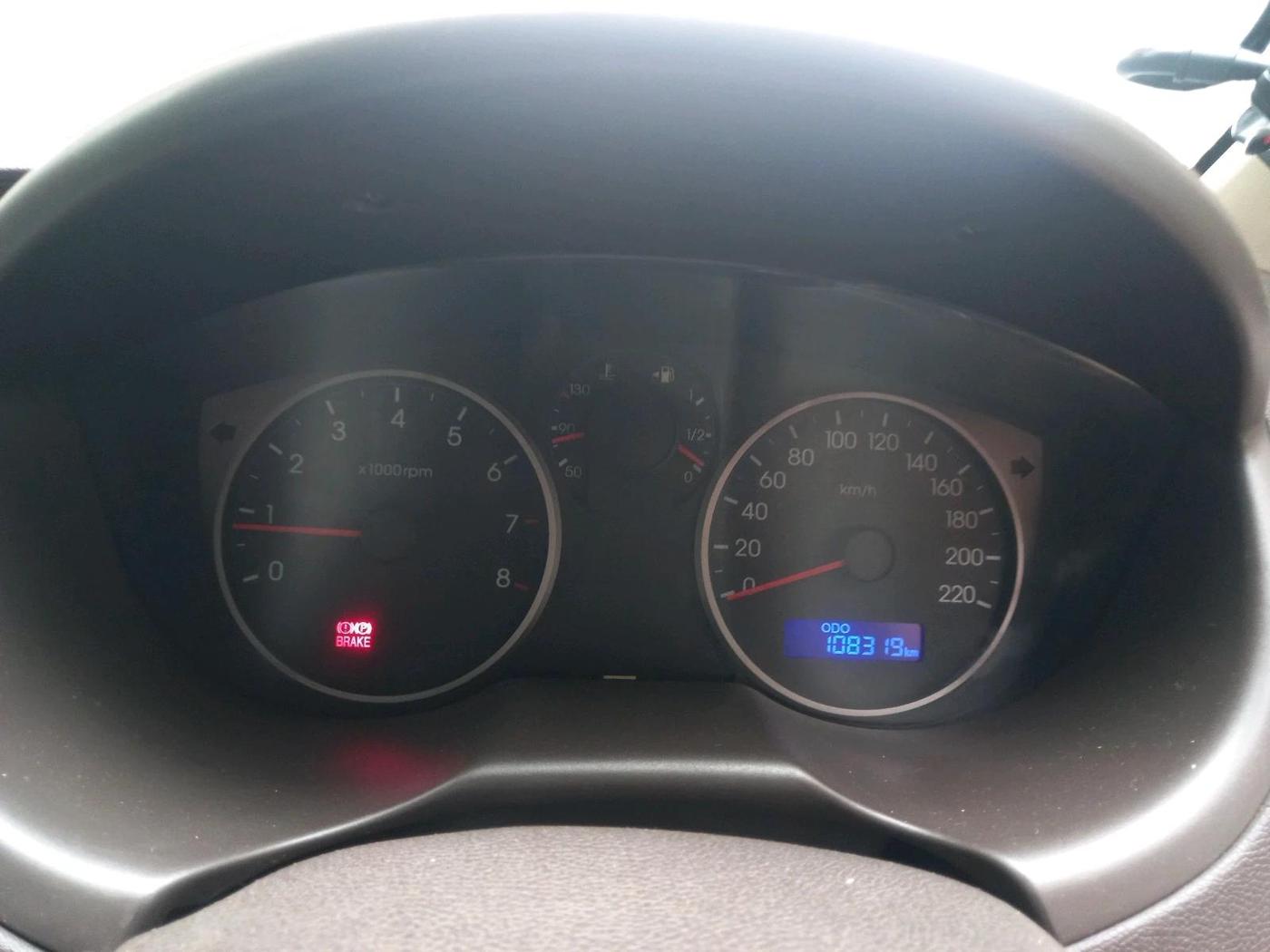 2011 Hyundai i20 MAGNA 1.2, CNG, Manual, 1,08,319 km, interior