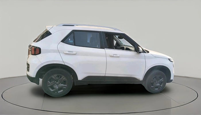 2024 Hyundai VENUE SX 1.2 PETROL, Petrol, Manual, 16,440 km, exterior