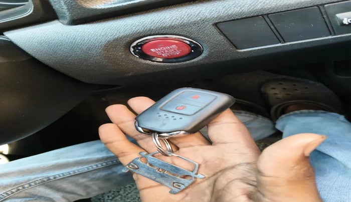 2017 Honda BR-V 1.5L I-VTEC V CVT, Petrol, Automatic, 1,54,337 km, interior