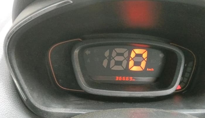 2017 Renault Kwid RXT 0.8, Petrol, Manual, 36,669 km, interior