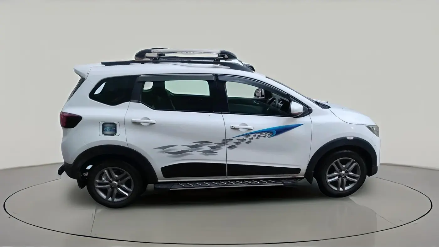 2019 Renault TRIBER RXZ, CNG, Manual, 1,71,570 km, exterior