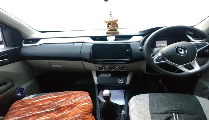 2019 Renault TRIBER RXZ, CNG, Manual, 1,71,570 km, interior