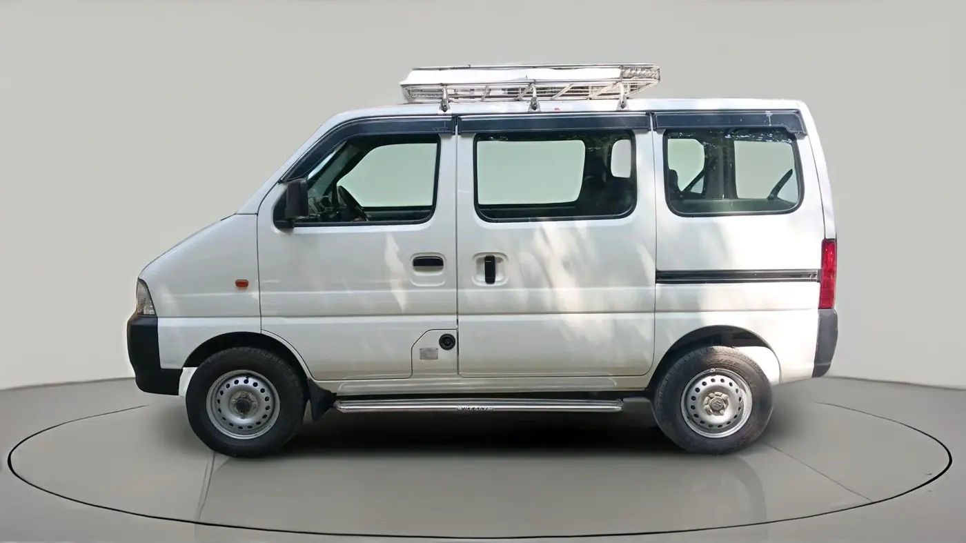 2024 Maruti Eeco 5 STR AC CNG, CNG, Manual, 12,629 km, exterior