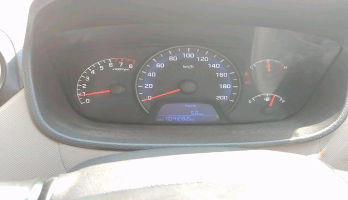 2014 Hyundai Xcent S 1.2, Petrol, Manual, 1,04,282 km, interior
