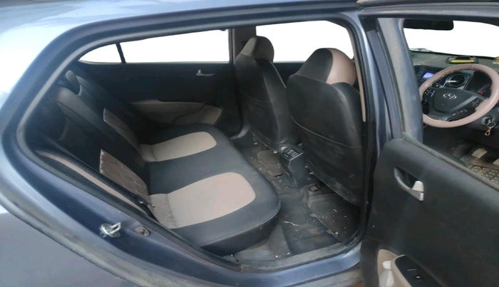 2015 Hyundai Grand i10 SPORTZ 1.2 KAPPA VTVT, Petrol, Manual, 49,850 km, interior