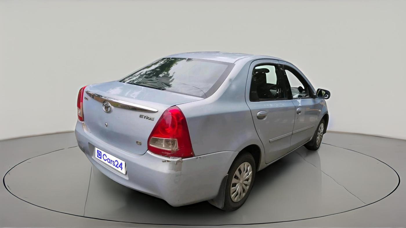 2011 Toyota Etios G, CNG, Manual, 54,322 km, exterior
