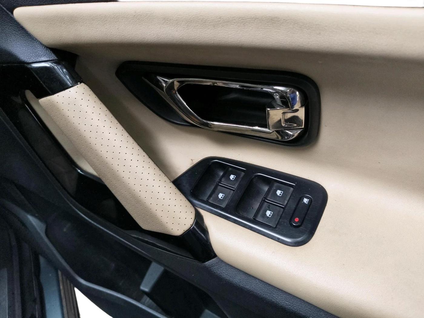 2021 Tata Safari XZA PLUS, Diesel, Automatic, 68,767 km, interior