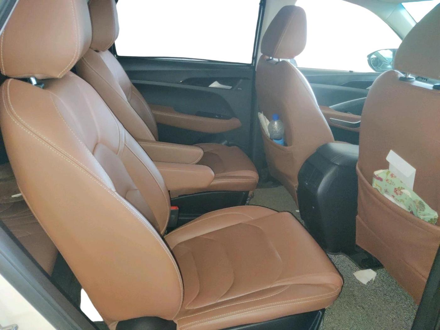 2021 MG HECTOR PLUS SHARP 2.0 DIESEL TURBO MT 6-STR, Diesel, Manual, 1,12,533 km, interior