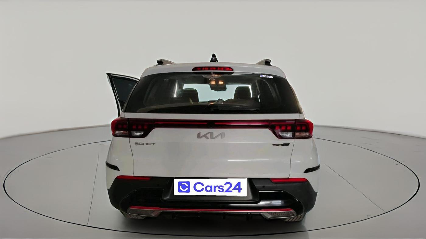 2022 KIA SONET GTX PLUS 1.5 AT DUAL TONE, Diesel, Automatic, 95,640 km, exterior