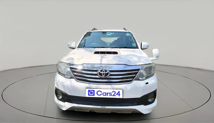 2013 Toyota Fortuner 3.0 4X2 AT, Diesel, Automatic, 1,28,245 km, exterior