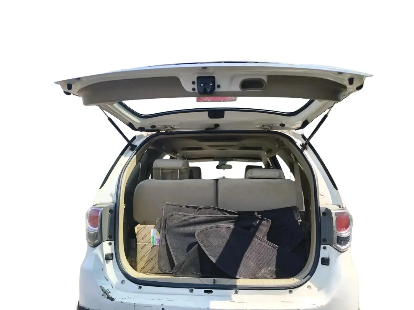 2013 Toyota Fortuner 3.0 4X2 AT, Diesel, Automatic, 1,28,300 km, exterior