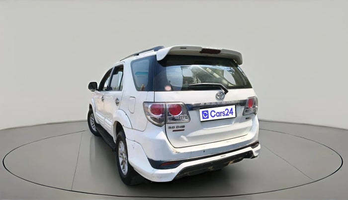 2013 Toyota Fortuner 3.0 4X2 AT, Diesel, Automatic, 1,28,245 km, exterior