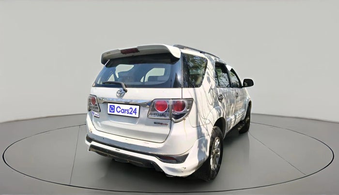 2013 Toyota Fortuner 3.0 4X2 AT, Diesel, Automatic, 1,28,245 km, exterior