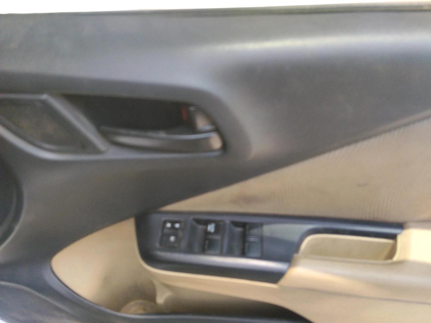 2014 Honda City 1.5L I-VTEC SV CVT, CNG, Automatic, 1,20,266 km, interior