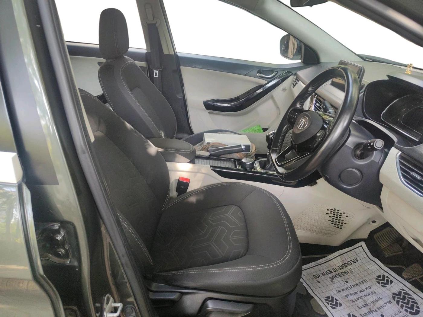 2021 Tata NEXON XZ PLUS PETROL SUNROOF, Petrol, Manual, 21,999 km, interior