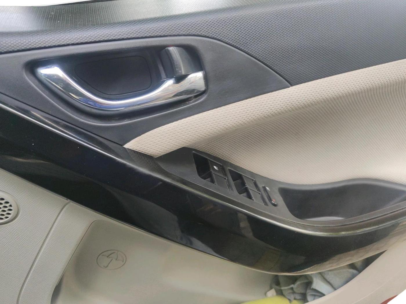 2021 Tata NEXON XZ PLUS PETROL SUNROOF, Petrol, Manual, 21,999 km, interior