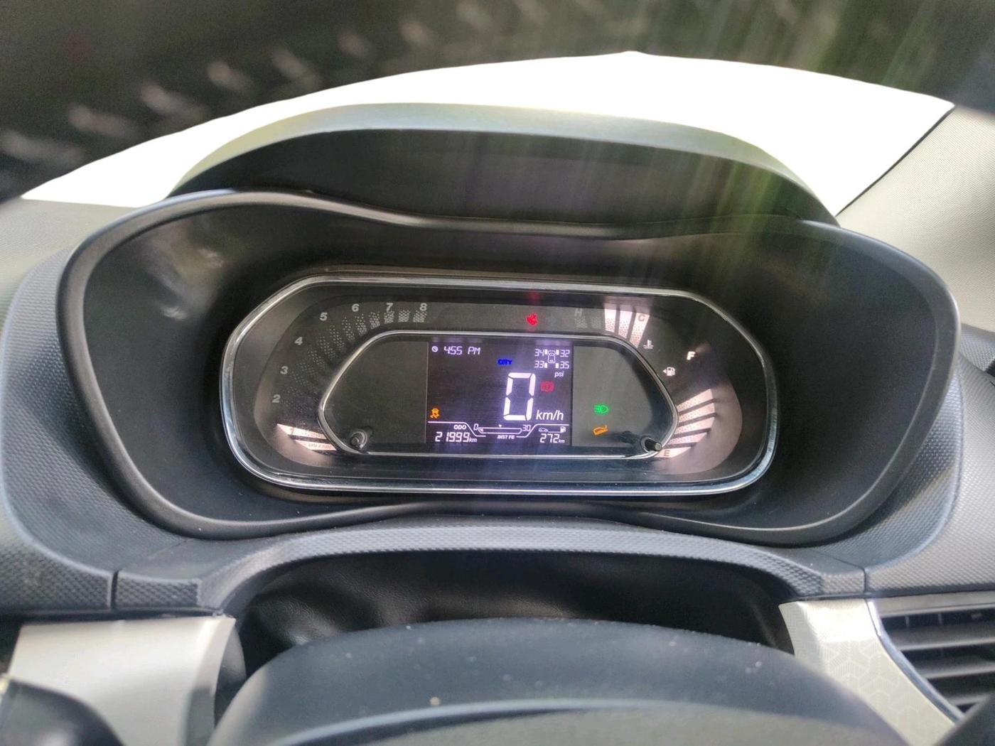 2021 Tata NEXON XZ PLUS PETROL SUNROOF, Petrol, Manual, 21,999 km, interior
