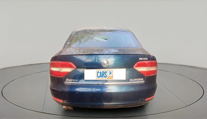 2014 Skoda Superb ELEGANCE 1.8 TSI MT, Petrol, Manual, 1,18,494 km, exterior