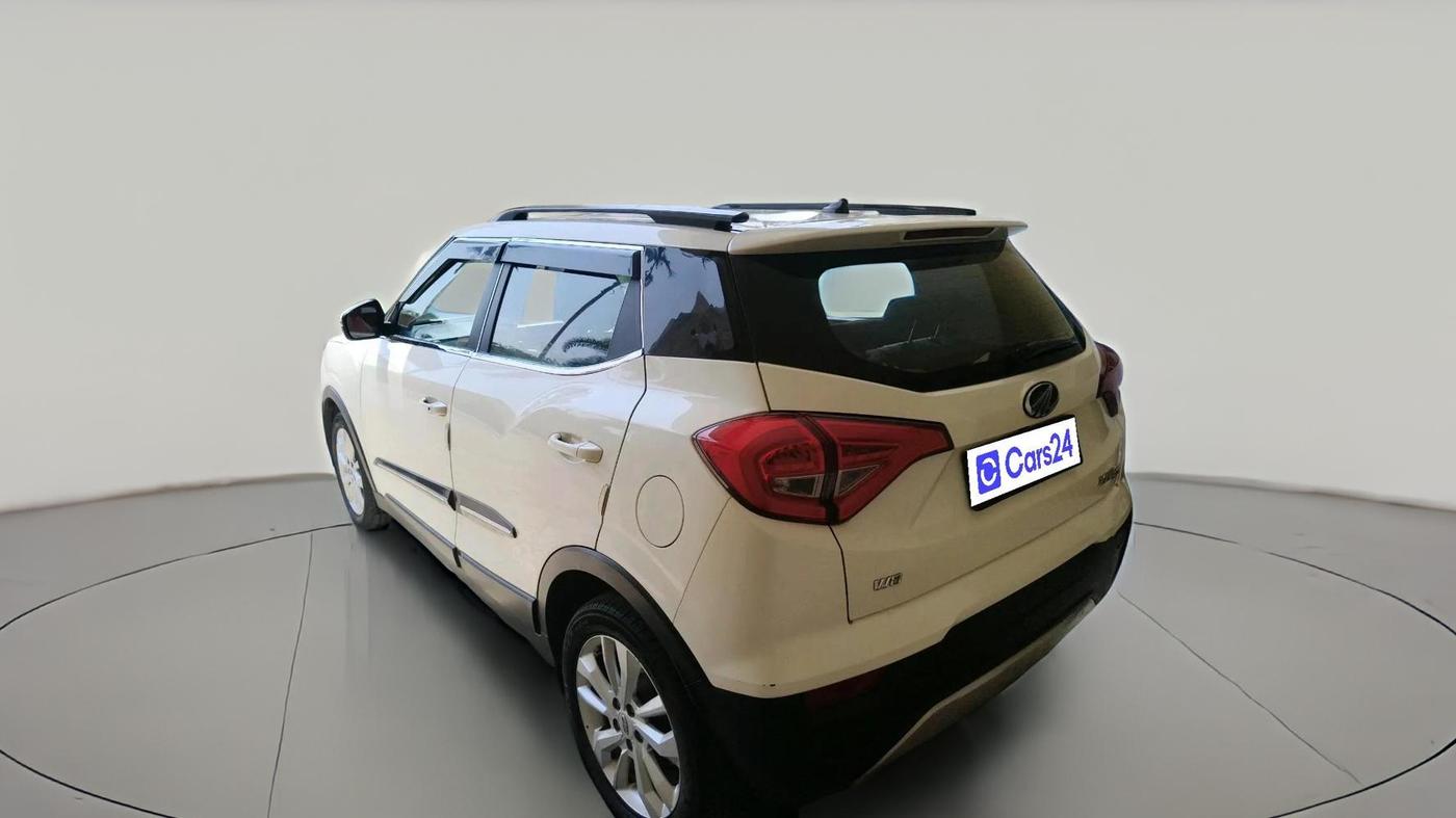 2021 Mahindra XUV300 W8 1.5 DIESEL, Diesel, Manual, 69,943 km, exterior
