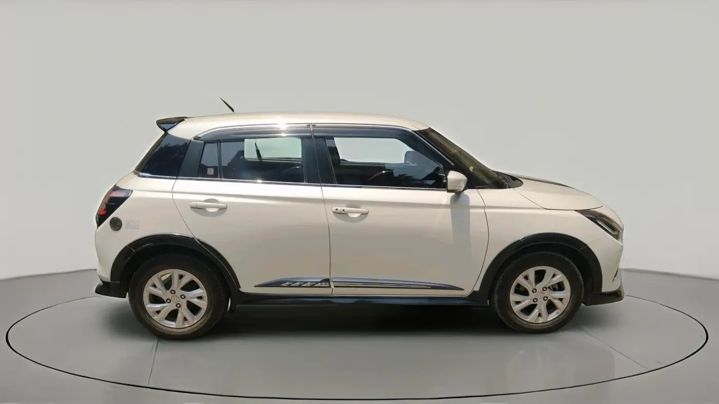 2025 Maruti Swift ZXi CNG, CNG, Manual, 7,199 km, exterior