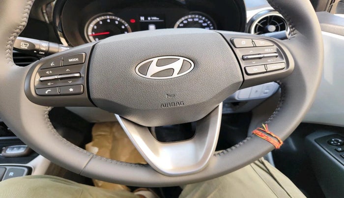 2025 Hyundai GRAND I10 NIOS ASTA AMT 1.2 KAPPA VTVT, Petrol, Automatic, 2,196 km, interior