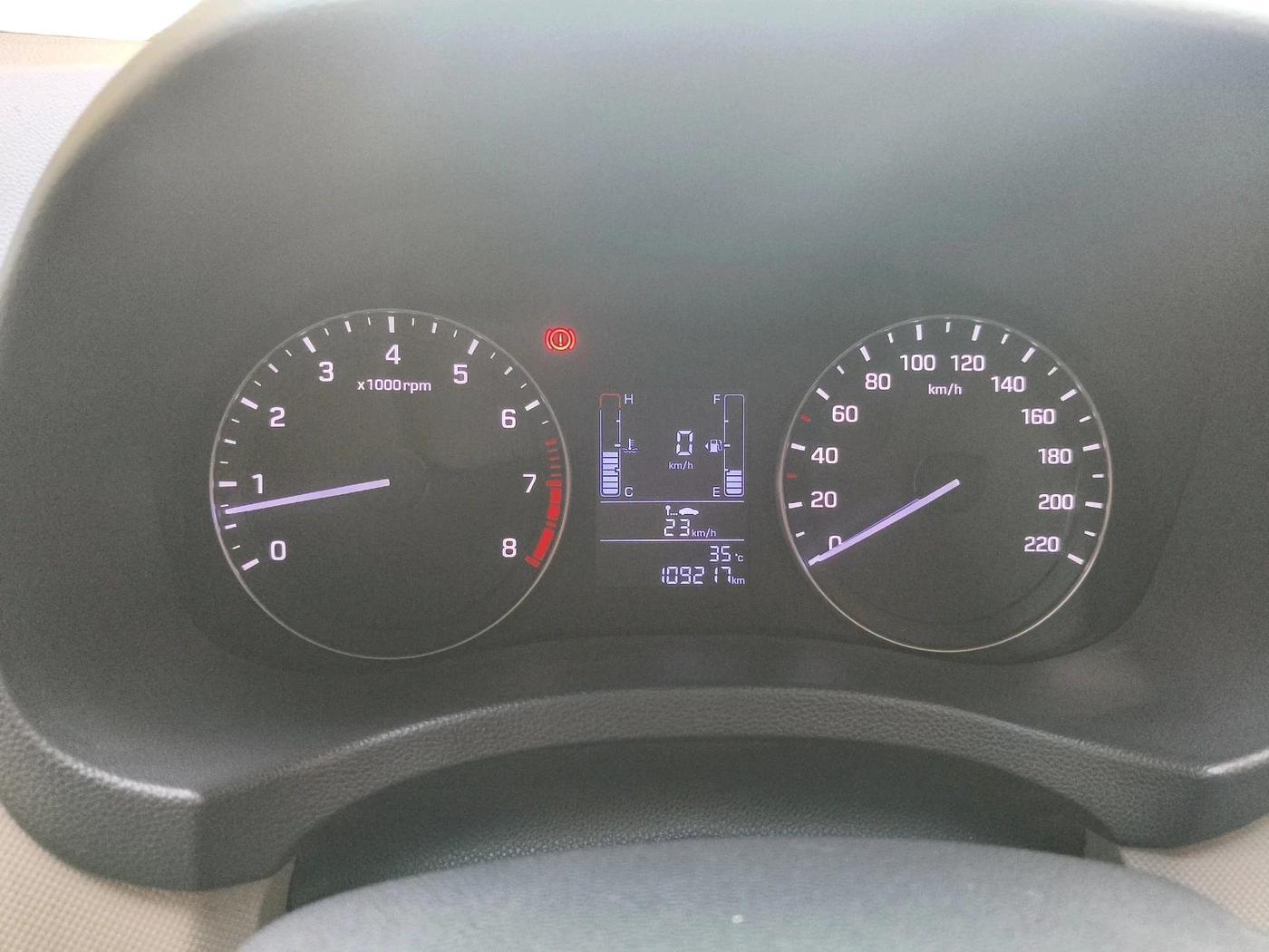2017 Hyundai Creta E PLUS 1.6 PETROL, Petrol, Manual, 1,09,217 km, interior