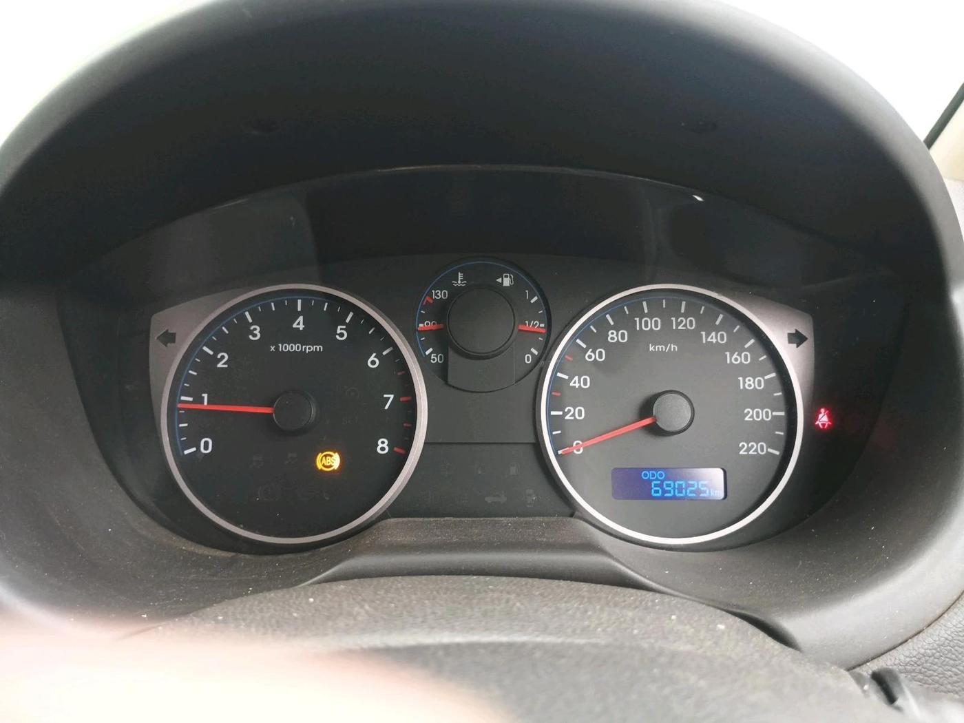 2012 Hyundai i20 SPORTZ 1.2, Petrol, Manual, 69,025 km, interior