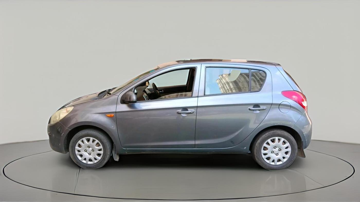 2011 Hyundai i20 MAGNA 1.2, CNG, Manual, 99,223 km, exterior