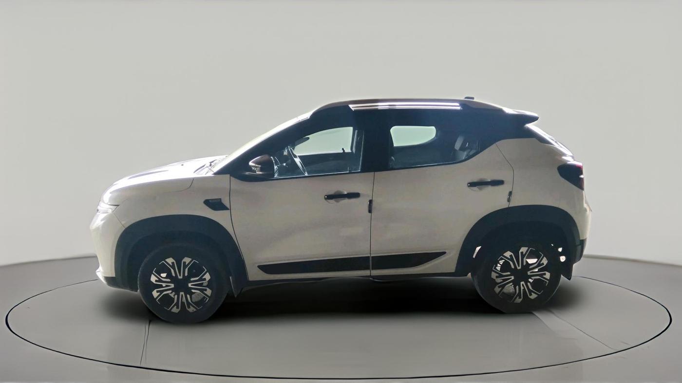 2022 Renault Kiger RXZ AMT, Petrol, Automatic, 24,507 km, exterior
