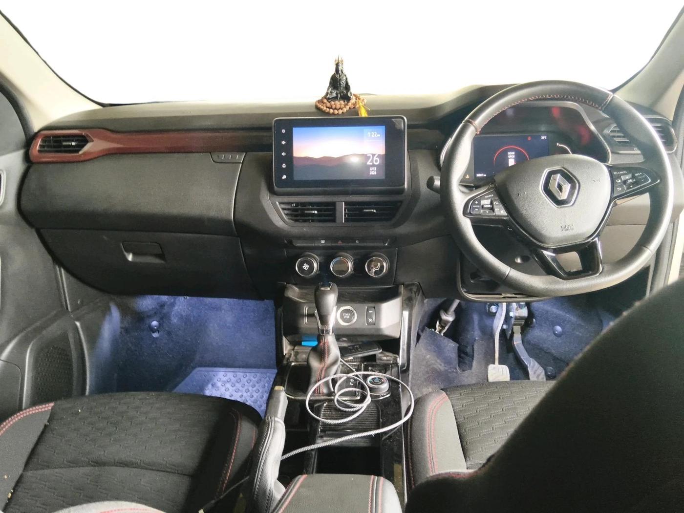 2022 Renault Kiger RXZ AMT, Petrol, Automatic, 24,507 km, interior