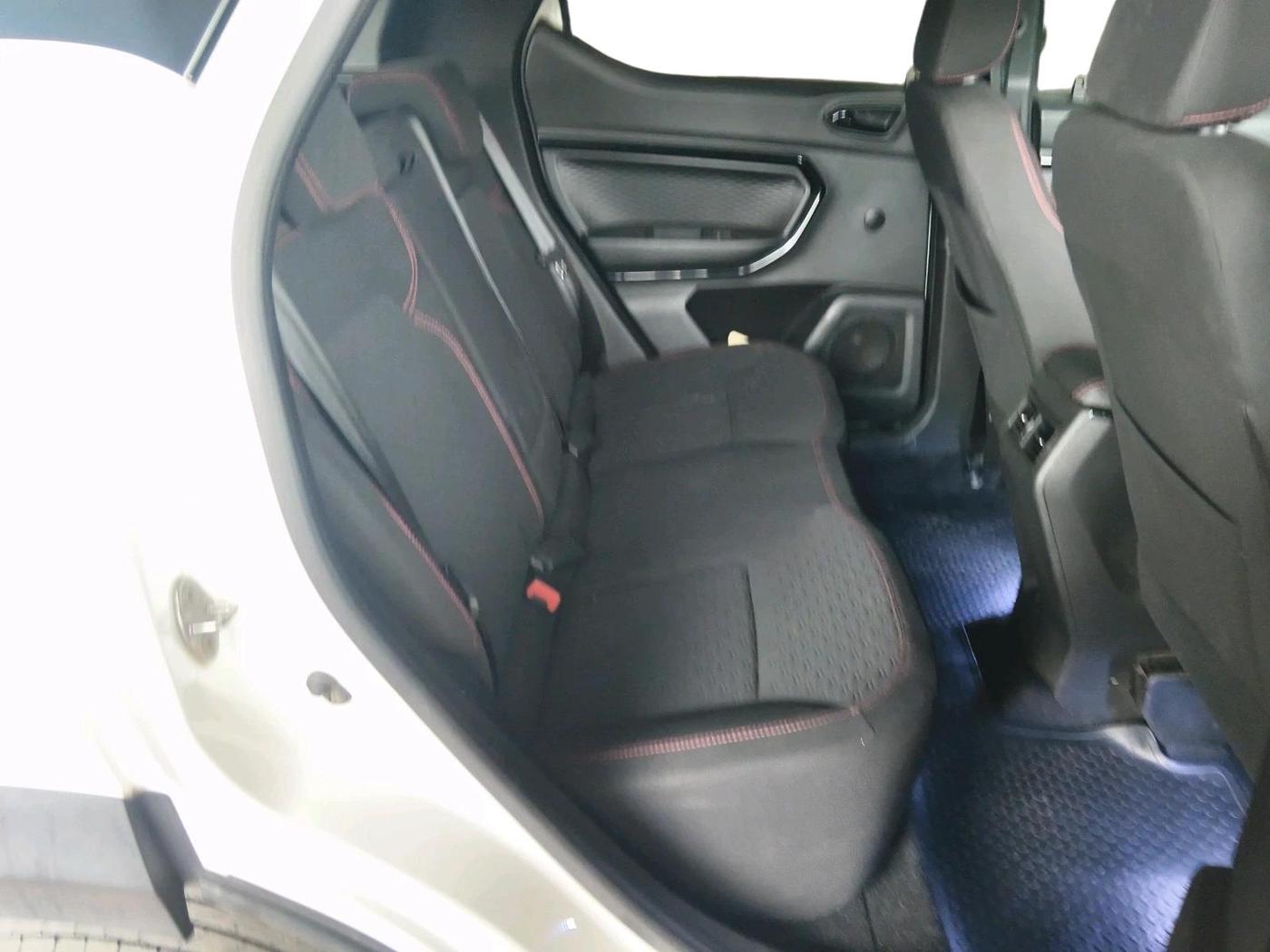 2022 Renault Kiger RXZ AMT, Petrol, Automatic, 24,507 km, interior