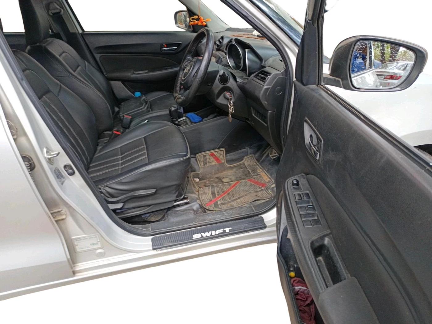 2018 Maruti Swift VDI AMT, Diesel, Automatic, 1,22,902 km, interior