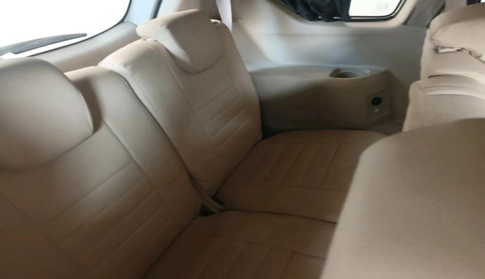 2023 Maruti Ertiga ZXI AT SHVS, Petrol, Automatic, 30,152 km, interior