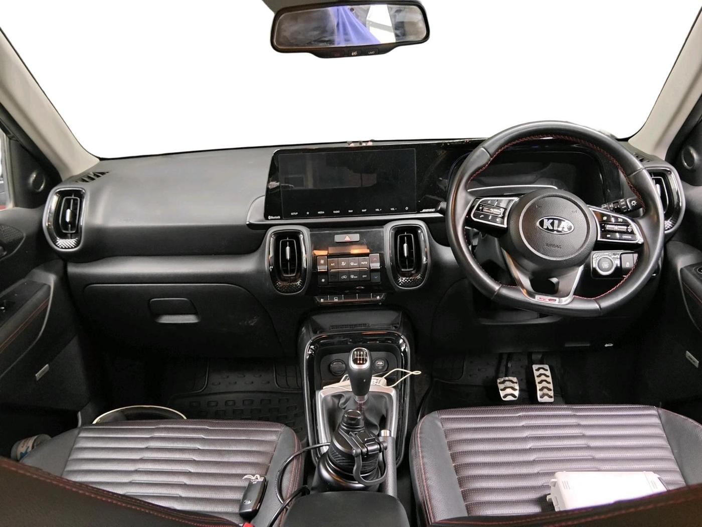 2020 KIA SONET GTX PLUS 1.0 IMT, Petrol, Manual, 33,666 km, interior