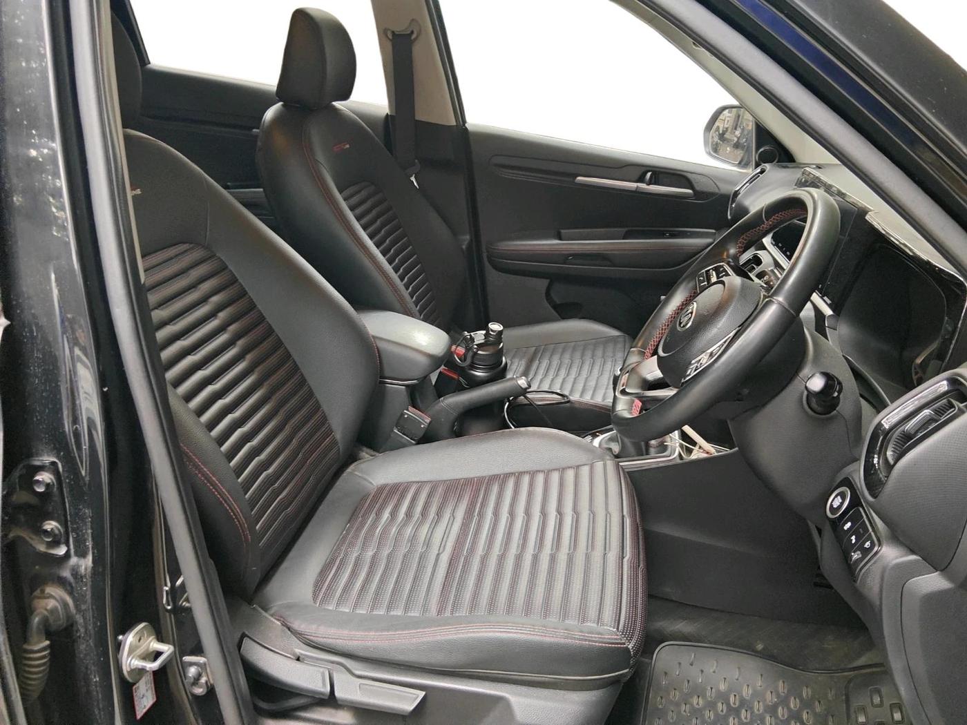2020 KIA SONET GTX PLUS 1.0 IMT, Petrol, Manual, 33,666 km, interior