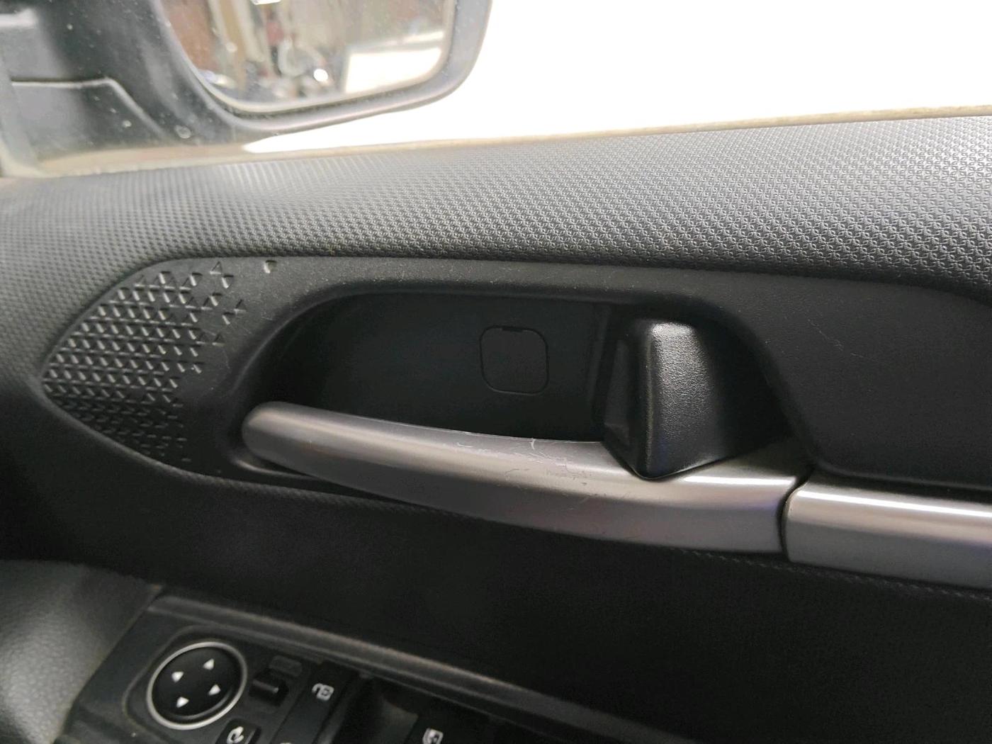 2020 KIA SONET GTX PLUS 1.0 IMT, Petrol, Manual, 33,666 km, interior