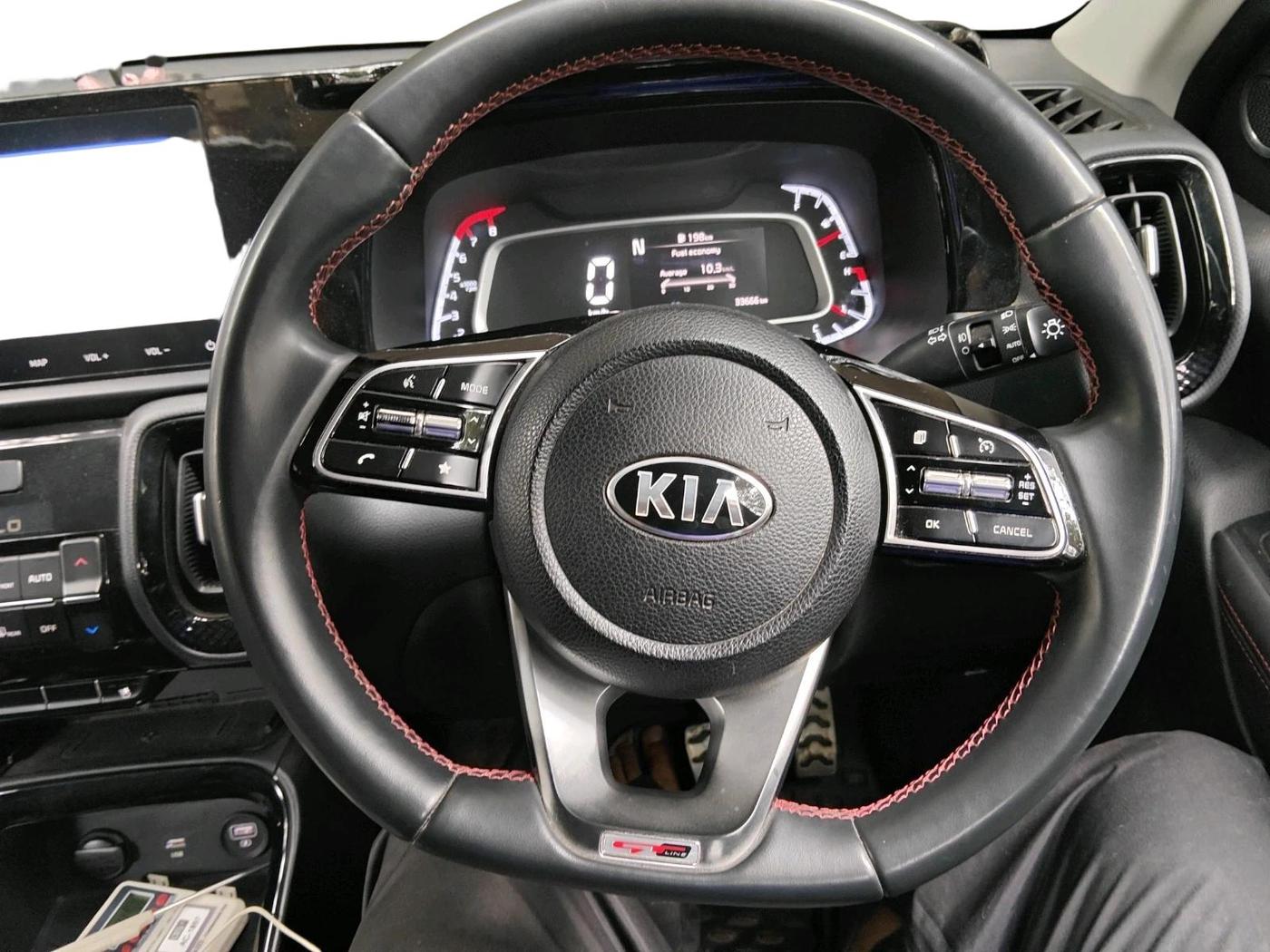 2020 KIA SONET GTX PLUS 1.0 IMT, Petrol, Manual, 33,666 km, interior