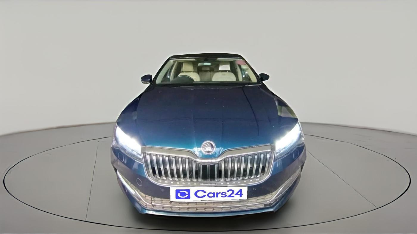2020 Skoda Superb L&K 2.0 TSI AT, Petrol, Automatic, 1,13,058 km, exterior
