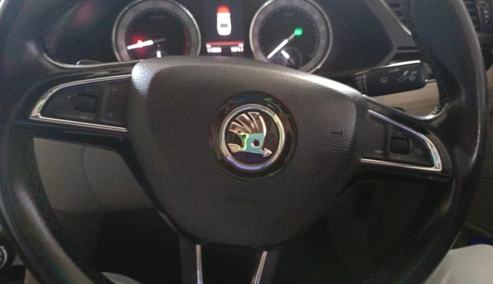 2020 Skoda Superb L&K 2.0 TSI AT, Petrol, Automatic, 1,13,058 km, interior