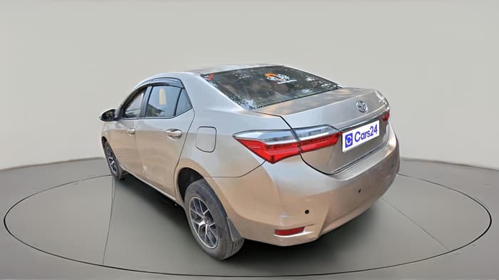 2018 Toyota Corolla Altis J PETROL, CNG, Manual, 52,762 km, exterior