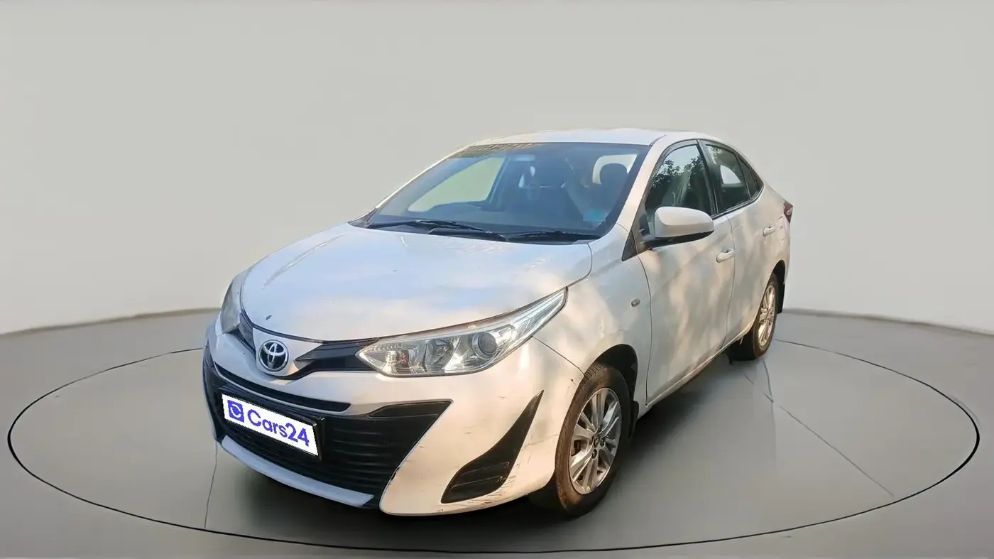 2020 Toyota YARIS J MT, Petrol, Manual, 1,31,606 km, exterior