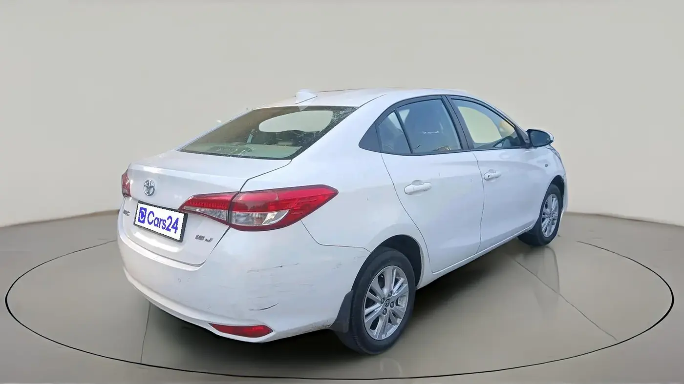 2020 Toyota YARIS J MT, Petrol, Manual, 1,31,606 km, exterior
