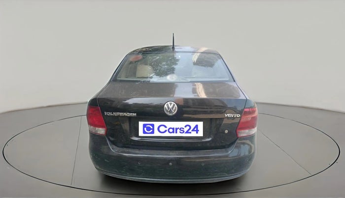 2013 Volkswagen Vento TRENDLINE 1.6, Petrol, Manual, 77,562 km, exterior