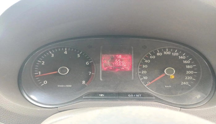 2013 Volkswagen Vento TRENDLINE 1.6, Petrol, Manual, 77,562 km, interior